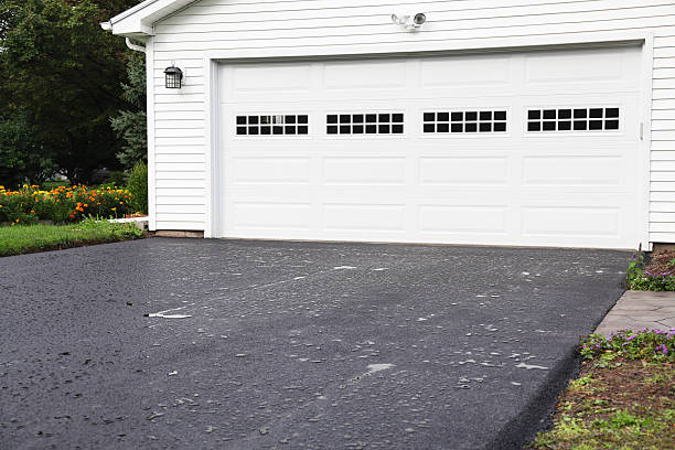 Best Asphalt Driveway Installation in Concord, MI